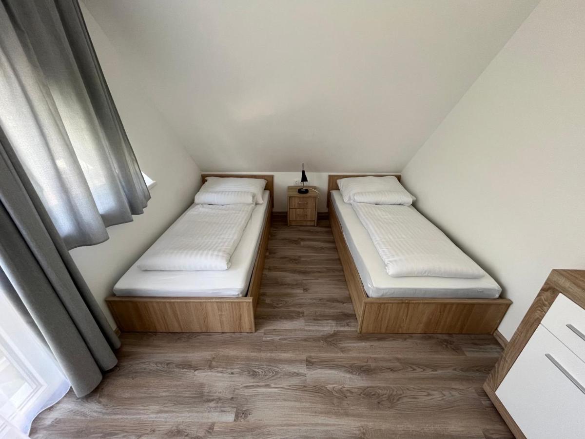 Sunset Beach Apartman Balatonfůzfő エクステリア 写真