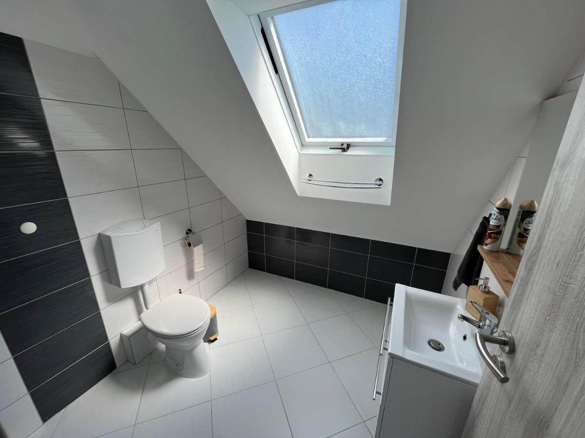 Sunset Beach Apartman Balatonfůzfő エクステリア 写真