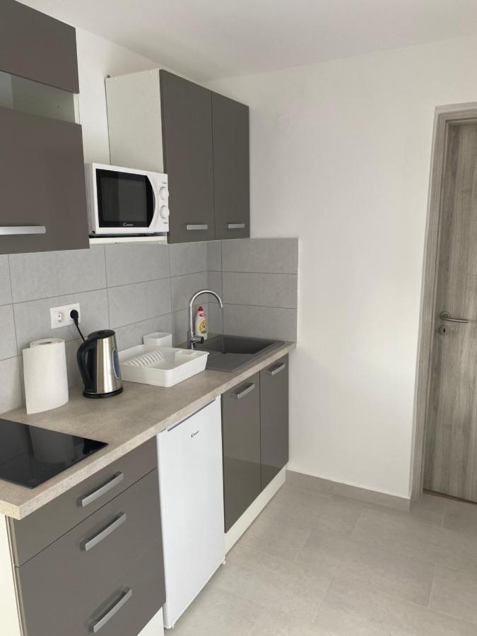 Sunset Beach Apartman Balatonfůzfő エクステリア 写真