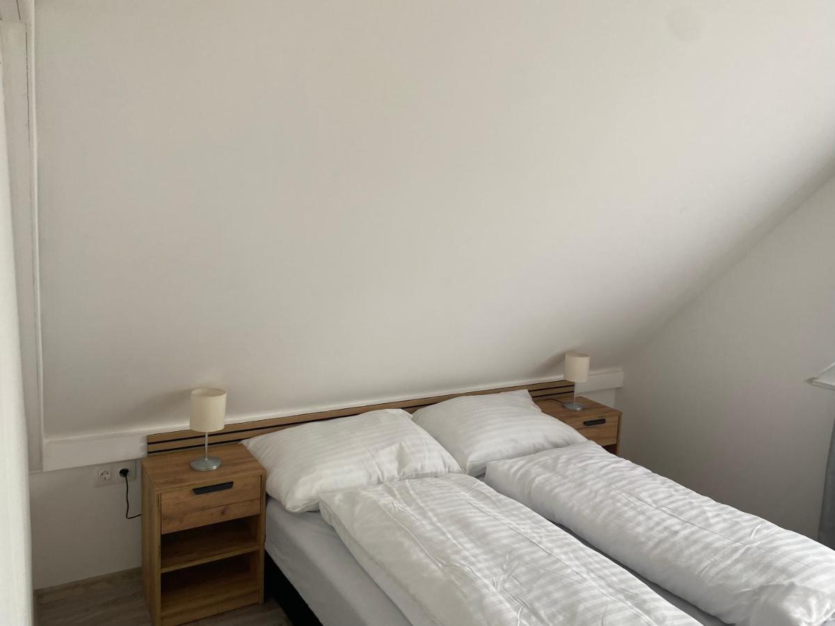 Sunset Beach Apartman Balatonfůzfő エクステリア 写真