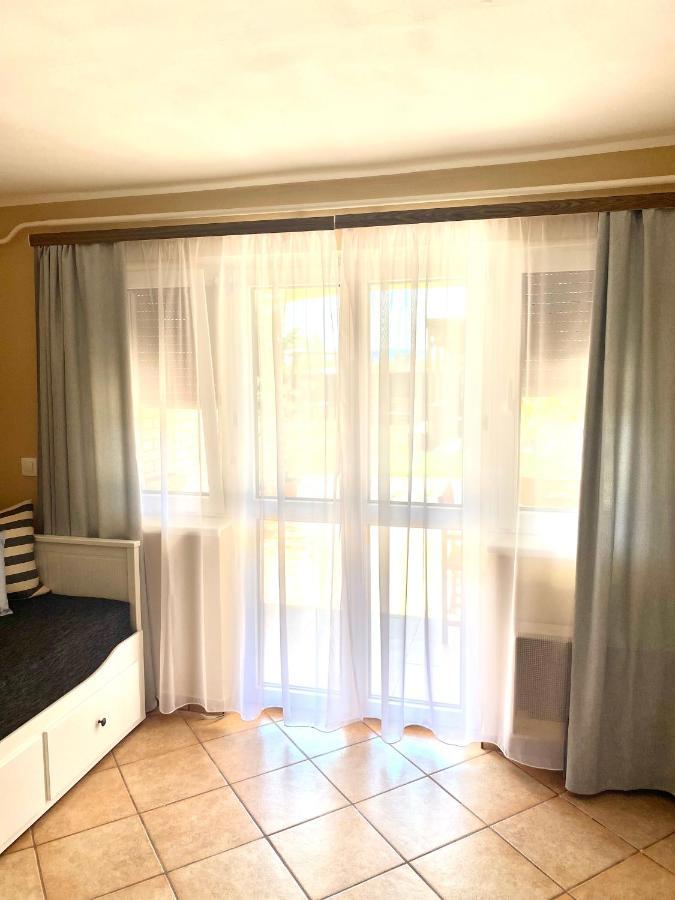 Sunset Beach Apartman Balatonfůzfő エクステリア 写真