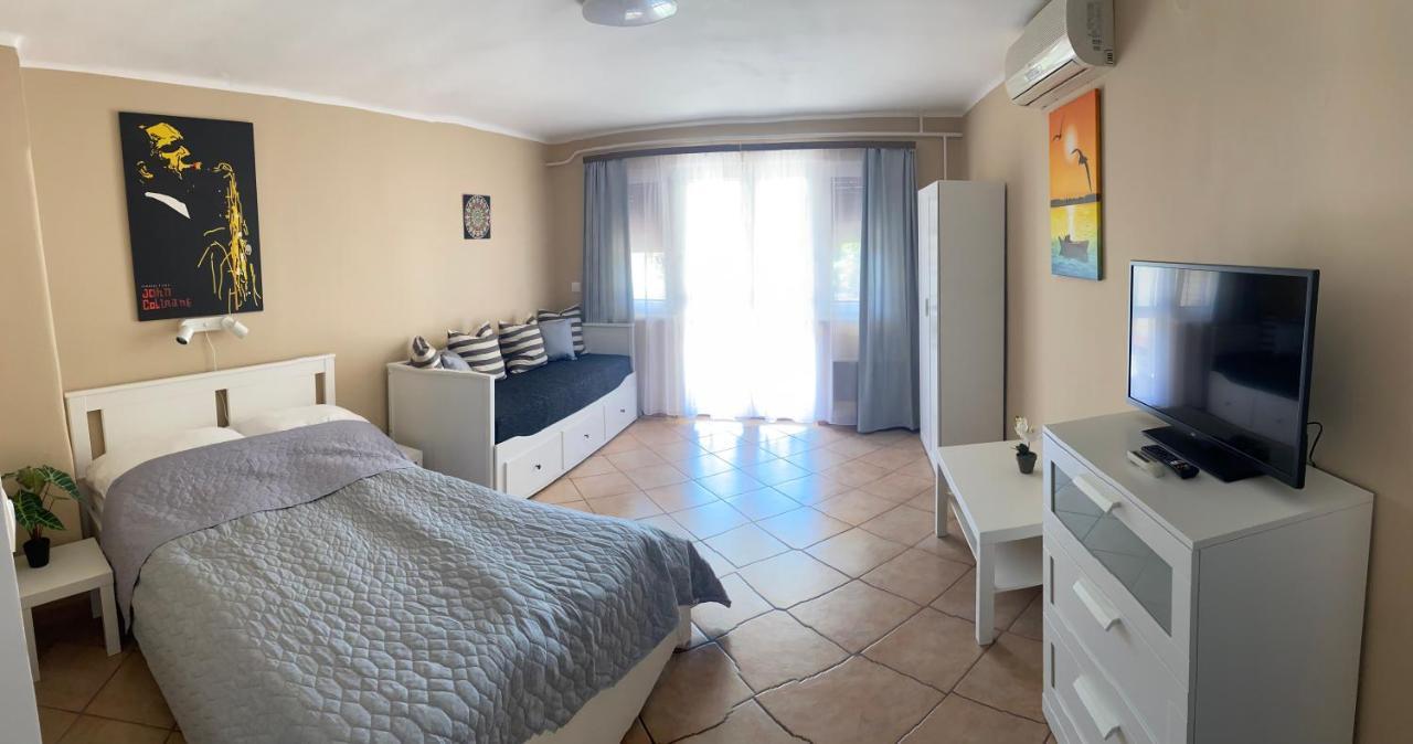 Sunset Beach Apartman Balatonfůzfő エクステリア 写真